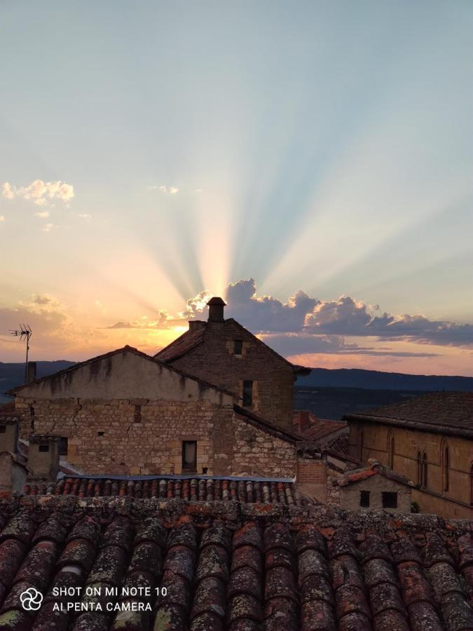 Le Gite D'Olympe Cordes Sur Ciel Exteriör bild