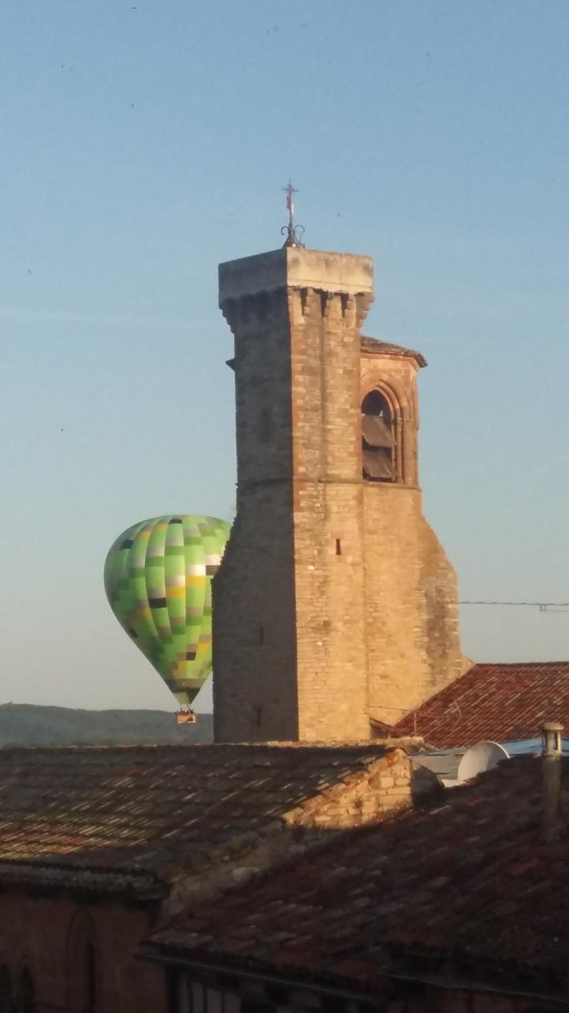 Le Gite D'Olympe Cordes Sur Ciel Exteriör bild